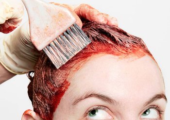 02 GefaerbteHaareBlondieren 800x565