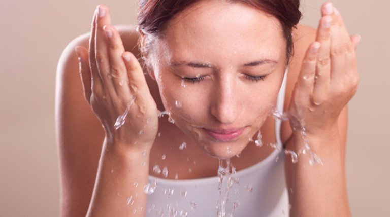 Acne_Solutions