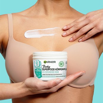 ES13872 Garnier Superfood Visulas 600x600px1