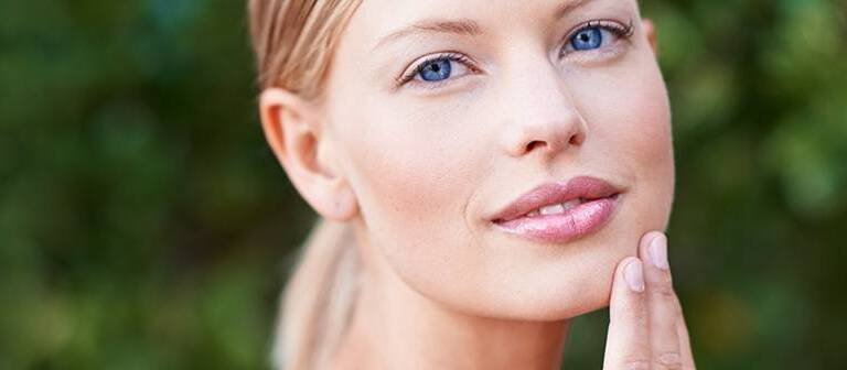 ernaehrung gegen pickel 768x336