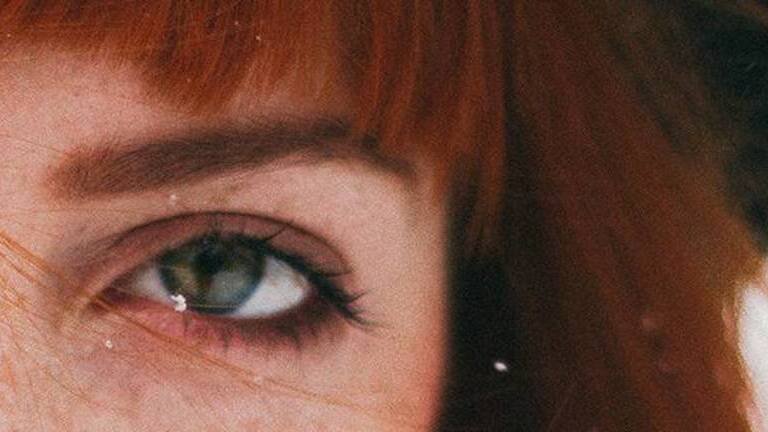 Haarfarbe Dunkelrot 768 x 432