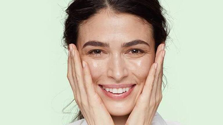 Teebaumol   Wirkung auf die Haut 768x432